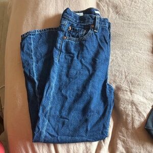 Levi Ribcage Straight